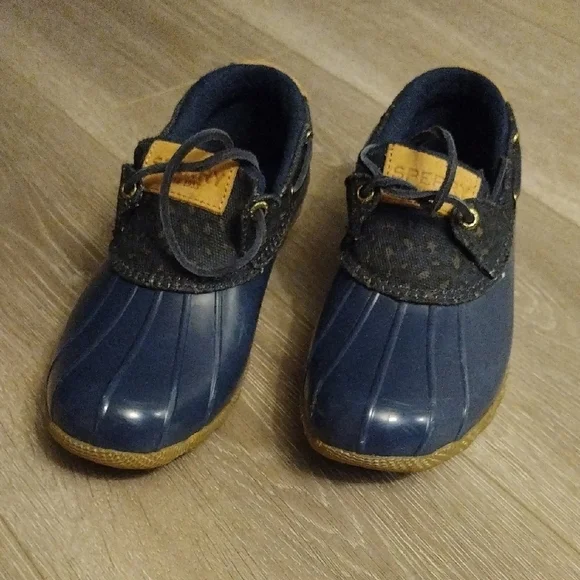 Sperry Blue and Tan Boots Waterproof Duck Design - Picture 1 of 9